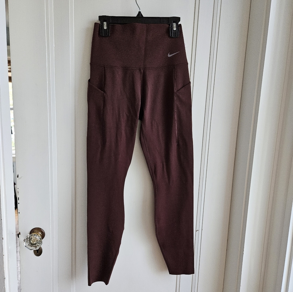 Nike Universa Women's Medium-Support High-Waisted 7/8 Leggings with Pockets - Picture 7 of 12